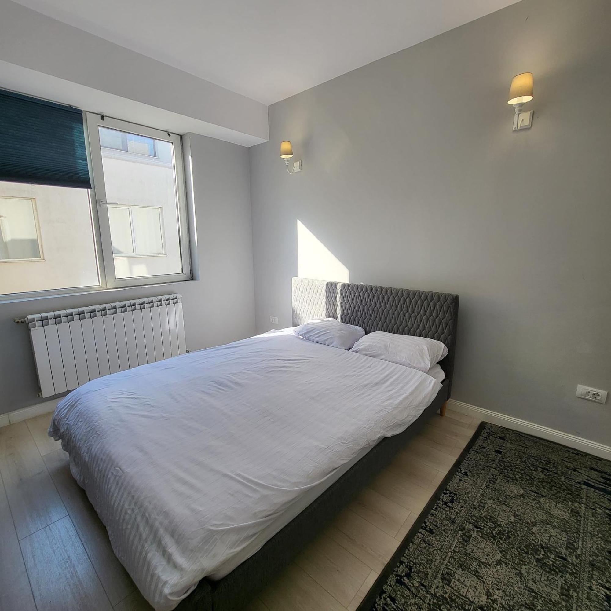 Crystal Apartment Bucarest Esterno foto